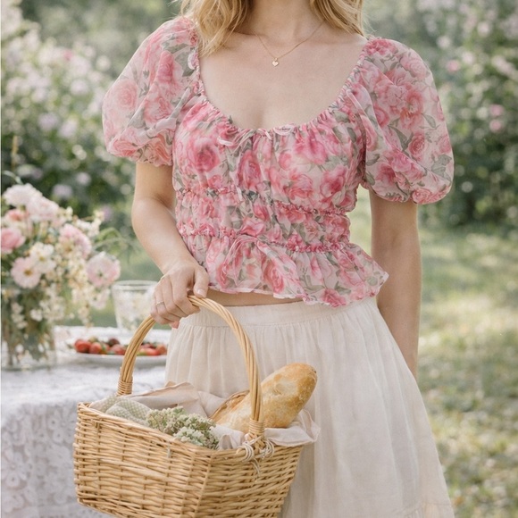 Joie Tops - Joie Pink Floral Puff Sleeve Crop Blouse Romantic Coquette Top M